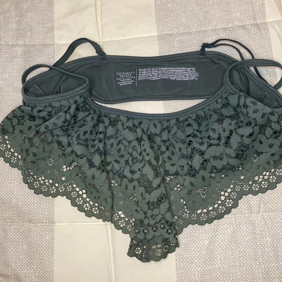 🌸Victoria Secret green lace bralette - Picture 5 of 9